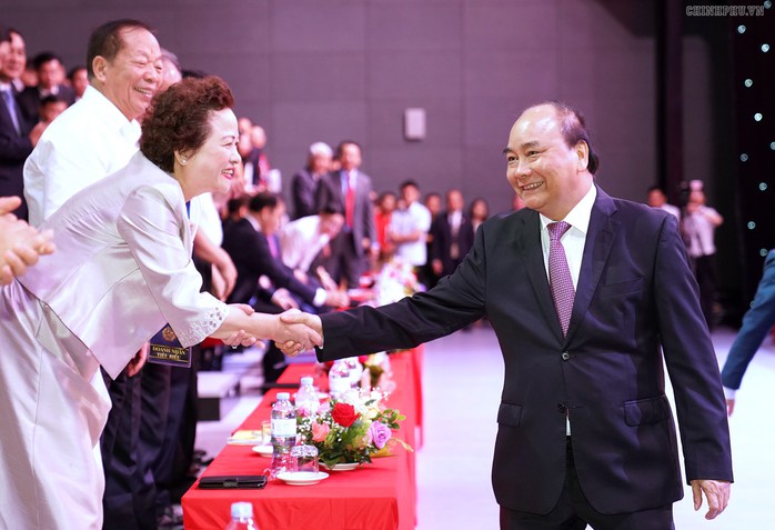 Thủ tướng: Cần có hàng trăm, hàng ngàn doanh nhân dân tộc hùng mạnh - Ảnh 3. Thủ tướng: Cần có hàng trăm, hàng ngàn doanh nhân dân tộc hùng mạnh - Ảnh 3.