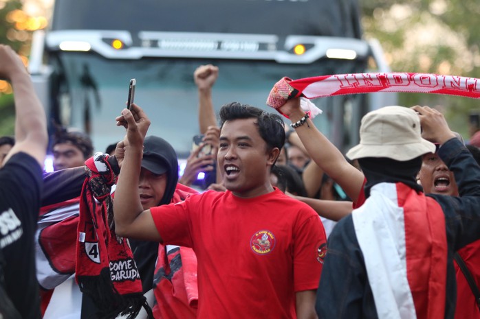 Việt Nam thắng tưng bừng Indonesia 3-1 trên sân khách - Ảnh 10.