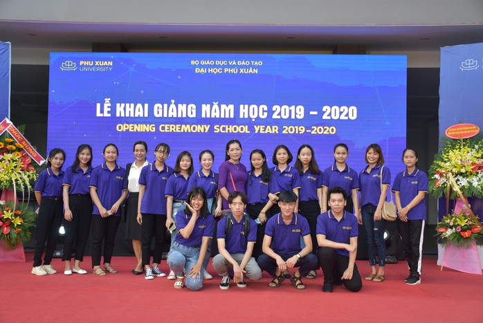 Ngôi trường kỳ lạ: Doanh nghiệp săn sinh viên, nộp hộ tiền học phí - Ảnh 2.