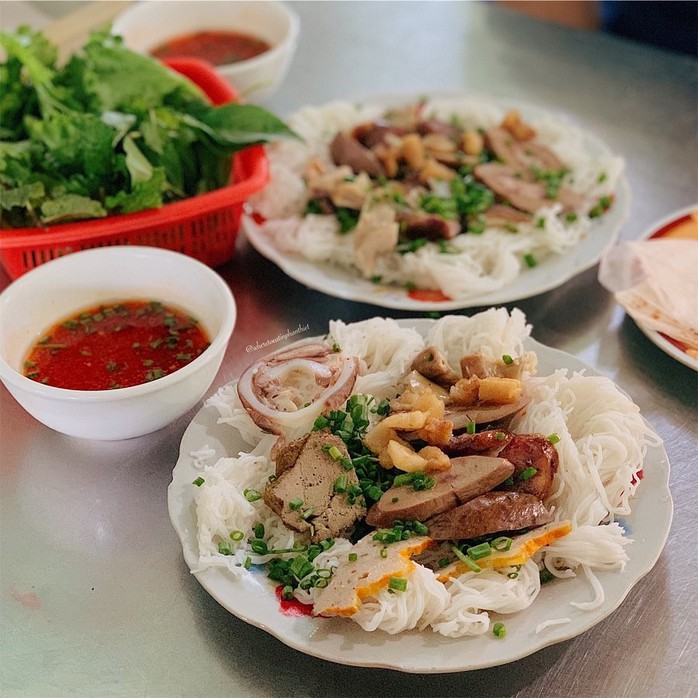 Răng mực và những món ngon Phan Thiết hút tín đồ ẩm thực - Ảnh 2.