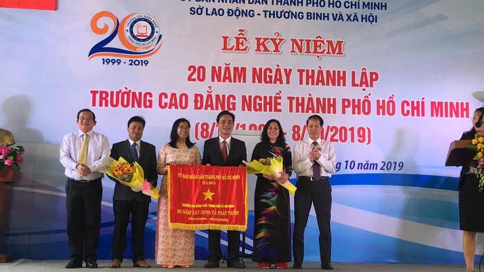 Đề nghị Trường CĐ Nghề TP HCM phát triển đội ngũ, liên kết đào tạo nhân lực cho TP - Ảnh 1.