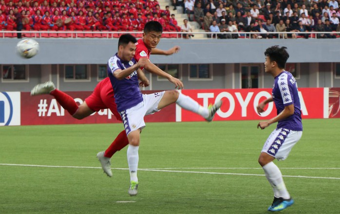 Bất lực trước hàng phòng ngự tuyển Triều Tiên, CLB Hà Nội tan mộng vào chung kết AFC Cup - Ảnh 3.