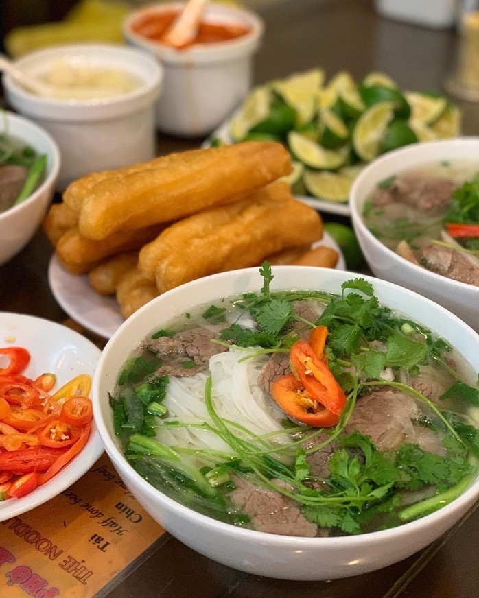 Đi tìm 5 quán phở đông khách bậc nhất ở Hà Nội - Ảnh 5.