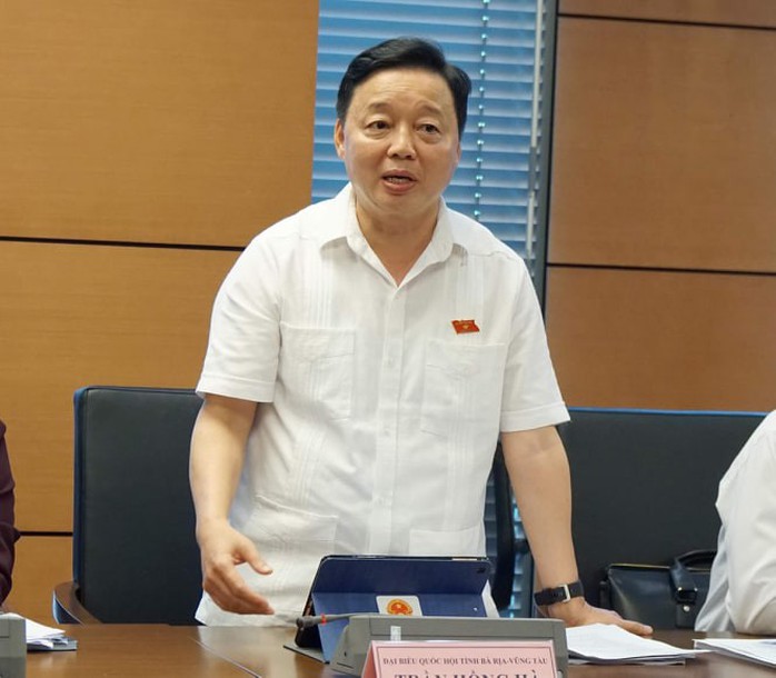 Bộ trưởng Bộ TN-MT Trần Hồng Hà: Tôi cũng ăn nước sông Đà nhiễm dầu 3 ngày - Ảnh 1.