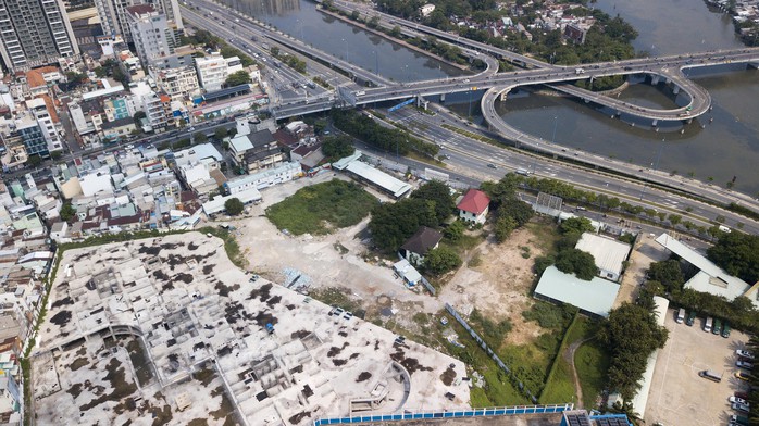 Cận cảnh khu phức hợp Dragon Riverside City 35.000 m2 bị cưỡng chế tại TP HCM - Ảnh 10.