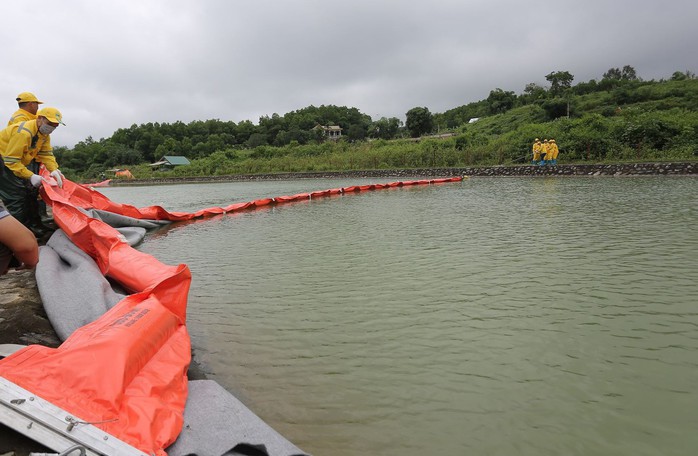 Sau vụ ô nhiễm nguồn nước, tình Hòa Bình đòi Công ty nước sạch Sông Đà trả hồ Đầm Bài - Ảnh 3.