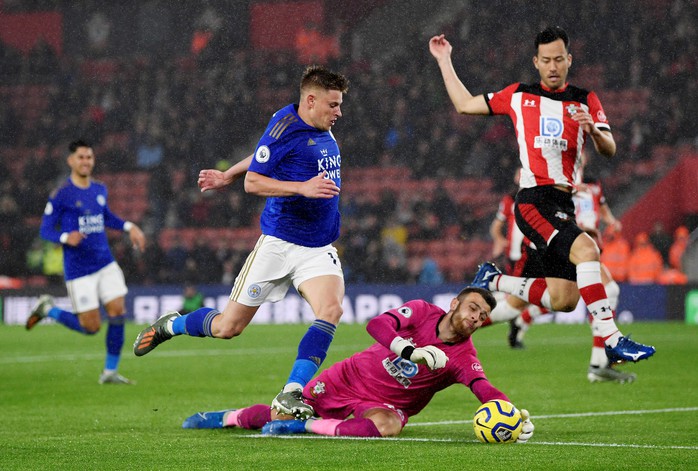 Hạ Southampton 9-0, Leicester tạo địa chấn sân cỏ Ngoại hạng Anh - Ảnh 1.