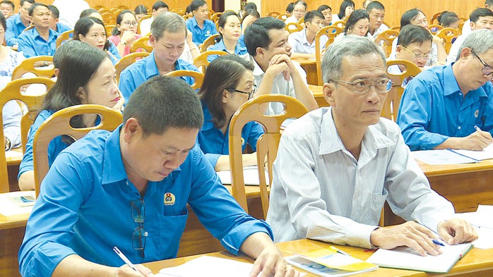 Bình Thuận: Nâng cao kiến thức cho cán bộ Công đoàn - Ảnh 1.