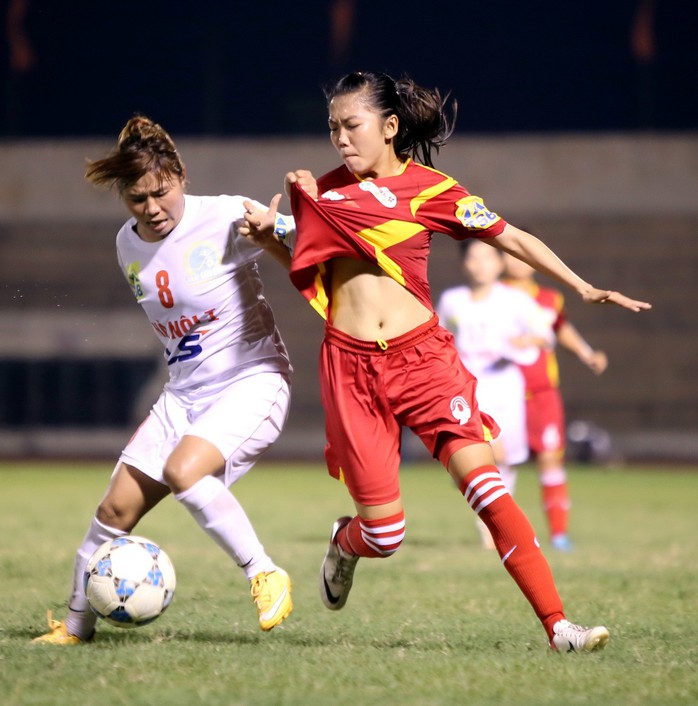 Giải Bóng đá nữ VĐQG 2019: Hà Nội thắng chủ nhà, đoạt ngôi á quân - Ảnh 1.