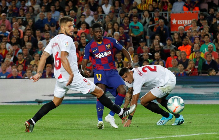 Bộ ba MSD tỏa sáng, Barcelona hạ gục Sevilla bằng loạt siêu phẩm - Ảnh 2.
