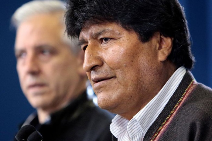Lo cựu tổng thống Bolivia bị nguy hiểm tính mạng, Mexico cho phép tị nạn - Ảnh 1.