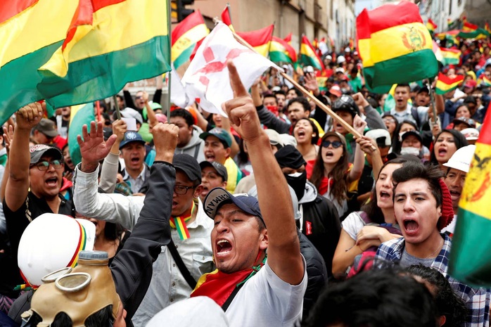 Lo cựu tổng thống Bolivia bị nguy hiểm tính mạng, Mexico cho phép tị nạn - Ảnh 4.