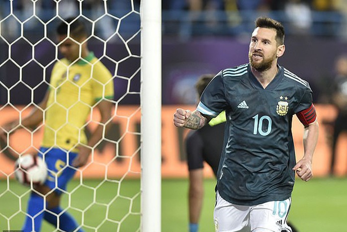 Messi tái xuất, Argentina hạ Brazil, đoạt cúp siêu kinh điển Nam Mỹ - Ảnh 8.