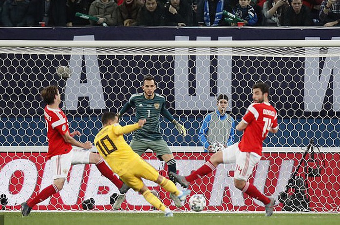 Anh em Hazard lập đại công, Bỉ lập kỷ lục đại thắng vòng loại Euro - Ảnh 2.