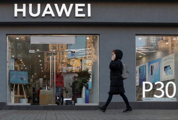 Mỹ gia hạn 90 ngày, Huawei chưa yên - Ảnh 2.
