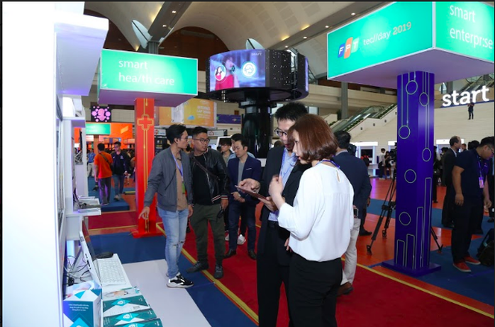 Hàng ngàn tín đồ công nghệ Việt quy tụ tại FPT Techday 2019 - Ảnh 1. Hàng ngàn tín đồ công nghệ Việt quy tụ tại FPT Techday 2019 - Ảnh 1.