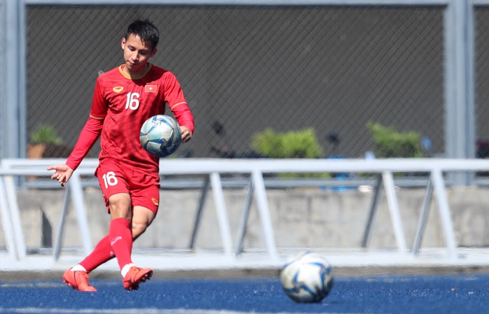 3 giờ trước trận gặp Indonesia, HLV Park Hang-seo công bố đội hình đầy biến ảo - Ảnh 1.