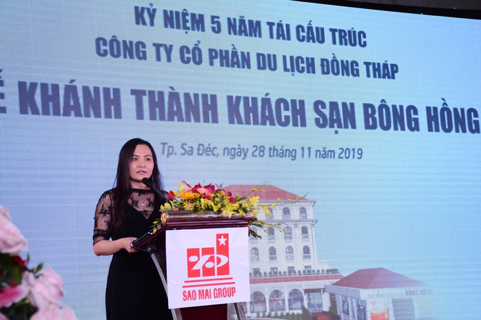 Sao Mai thành cánh chim đầu đàn du lịch đất sen hồng - Ảnh 1.