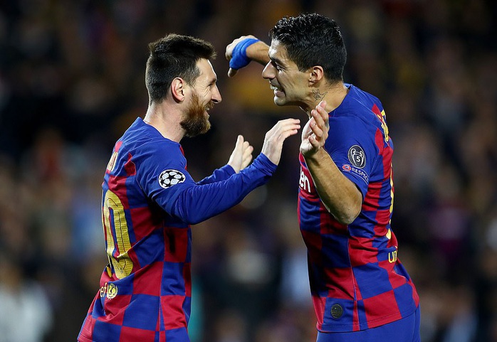Messi thăng hoa trận 700, Barcelona vượt vòng bảng Champions League - Ảnh 6.