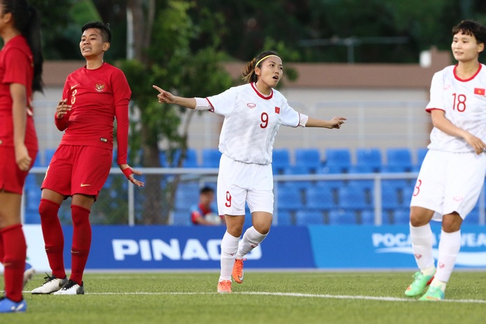 Thắng Indonesia 6-0: Tuyển nữ Việt Nam vào bán kết - Ảnh 1.