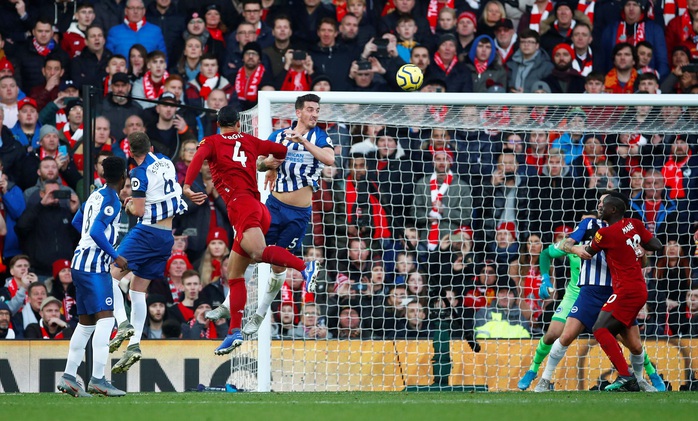 Van Dijk lập cú đúp, Liverpool nối dài kỷ lục không tưởng - Ảnh 2.
