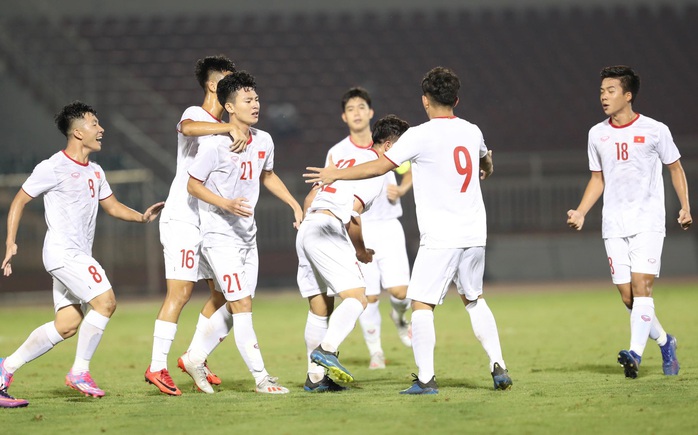 Việt Nam hạ Mông Cổ, khởi đầu thuận lợi vòng loại U19 châu Á 2020 - Ảnh 2.