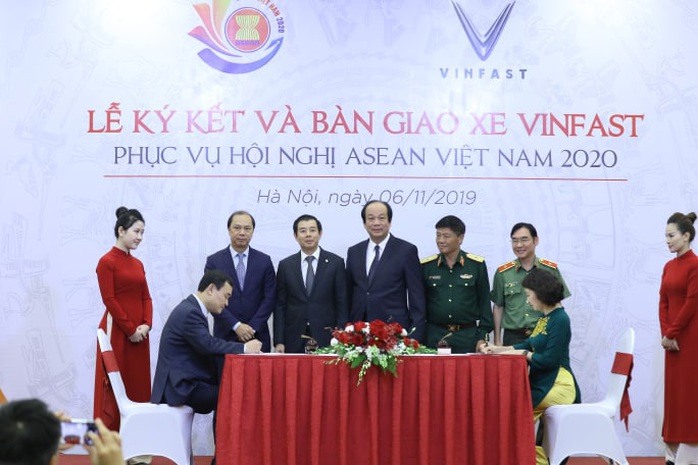 Lần đầu tiên tổ chức hội nghị lớn, Việt Nam chỉ sử dụng xe VinFast - Ảnh 2.