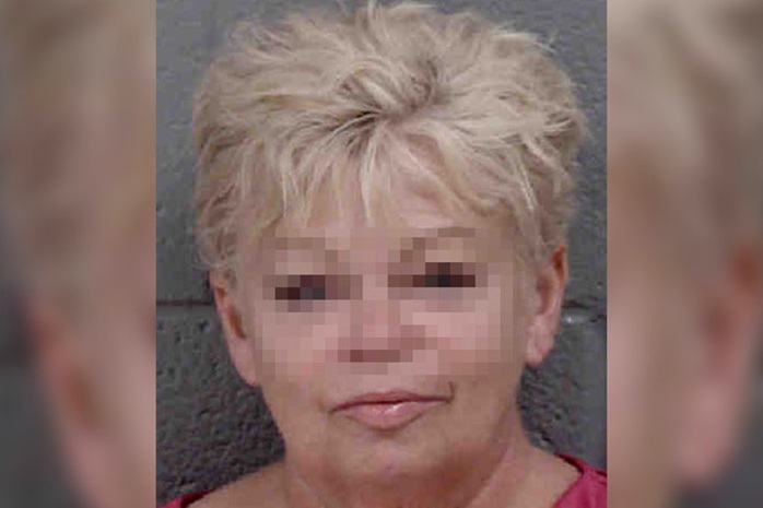 Cô giáo 63 tuổi tử vong sau khi bị cáo buộc quan hệ tình dục với học sinh - Ảnh 1.