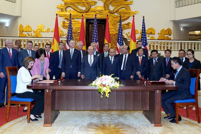 Việt - Mỹ ký kết 5 thỏa thuận kinh doanh lớn trị giá hàng tỉ USD - Ảnh 1.