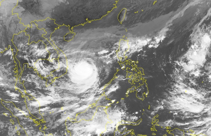 Bão số 6 giật cấp 14, đêm mai áp sát vùng biển từ Quảng Ngãi-Khánh Hòa - Ảnh 2.