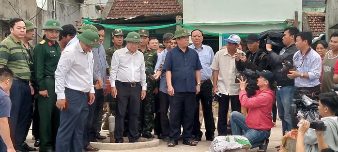 Bình Định là trung tâm bão số 6 nên không được chủ quan - Ảnh 4.