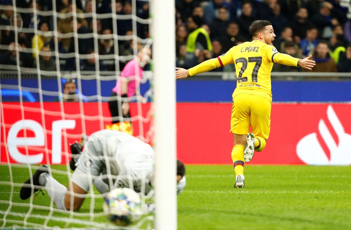 Thần đồng Barca tỏa sáng, Inter Milan vuột vé vòng knock-out - Ảnh 3.