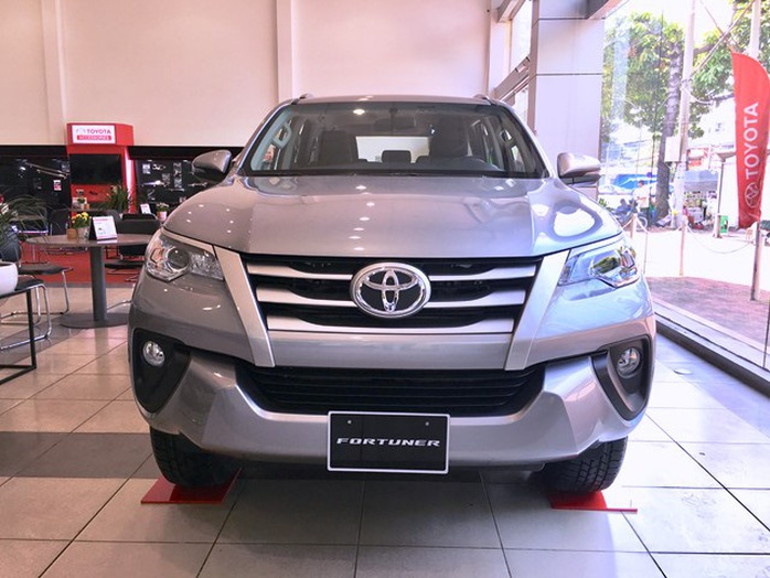 Giảm giá hàng trăm triệu đồng, doanh số xe SUV vẫn bèo bọt - Ảnh 1. Giảm giá hàng trăm triệu đồng, doanh số xe SUV vẫn bèo bọt - Ảnh 1.