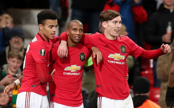 Đại phá AZ Alkmaar, Man United bay bổng ở Europa League - Ảnh 3.