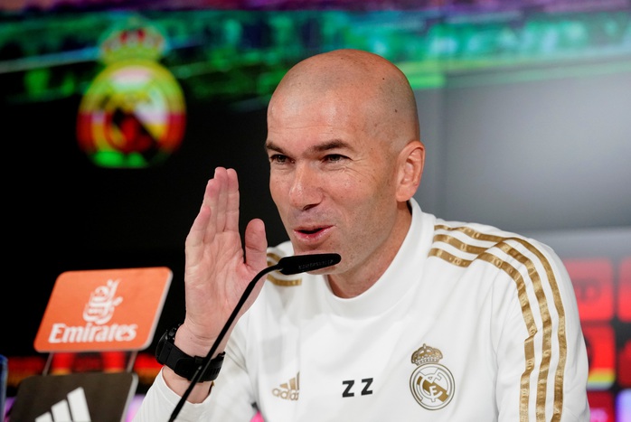 HLV Zidane lập kỷ lục bất bại khi viếng thăm Nou Camp - Ảnh 1.