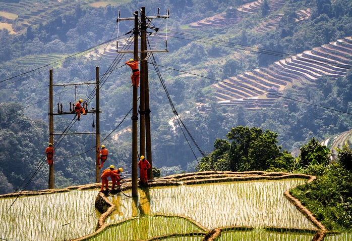 EVN lãi đậm do chưa tính đủ chi phí vào giá điện! - Ảnh 1.