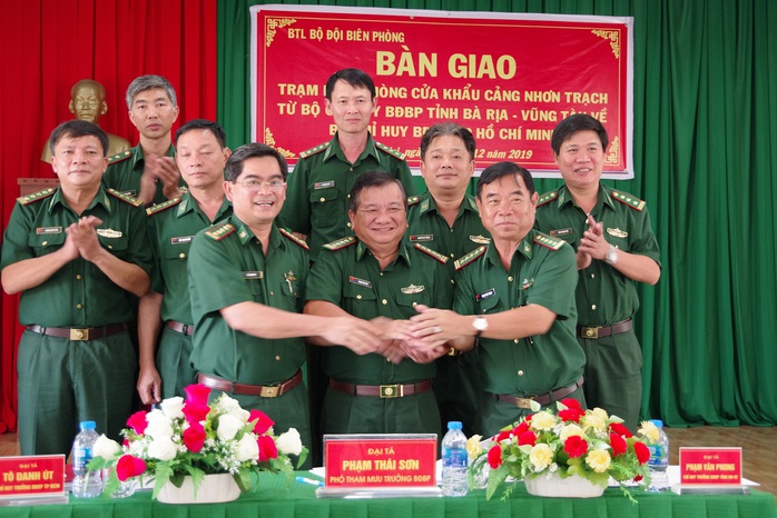 TP HCM tiếp quản Trạm Biên phòng Cửa khẩu cảng Nhơn Trạch - Ảnh 1.