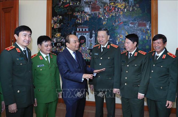 Thủ tướng Nguyễn Xuân Phúc chỉ đạo tại Hội nghị Đảng ủy Công an Trung ương - Ảnh 1.