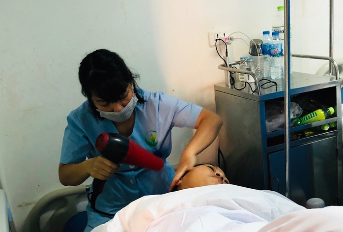 Việt Nam tìm cách hút người nước ngoài đến khám chữa bệnh - Ảnh 2.