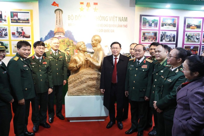 Phó Thủ tướng khai trương triển lãm quân sự - quốc phòng - Ảnh 5.
