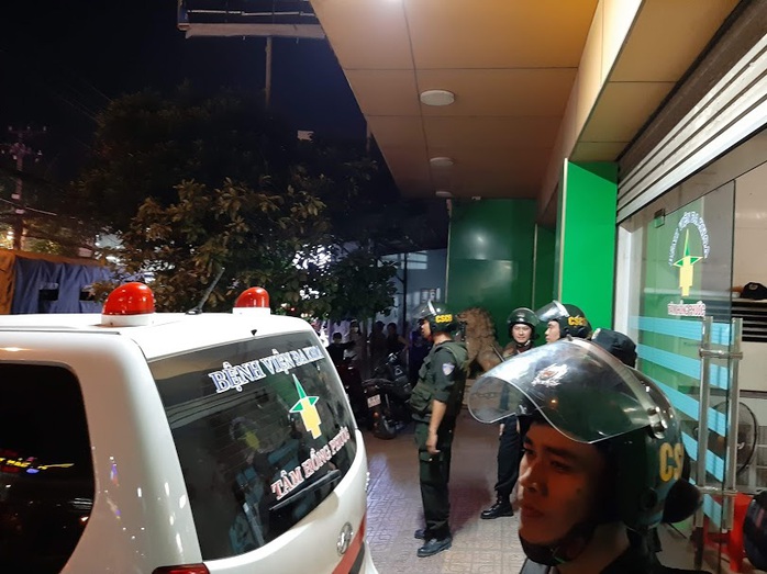Vụ cảnh sát bao vây bệnh viện ở Biên Hòa: Bắt giữ 14 đối tượng tín dụng đen - Ảnh 9.