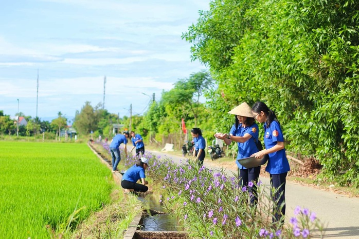 Lãnh đạo làm gương, tiếp lửa nhiệt tình - Ảnh 3.