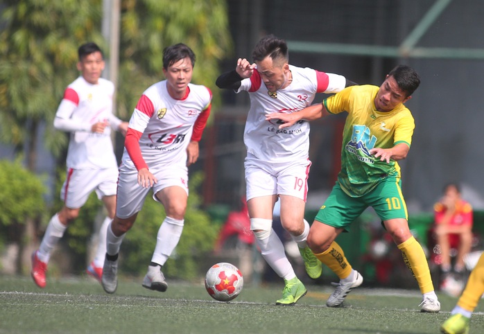 Lê Bảo Minh thắng kịch tính chung kết, đoạt chức vô địch Giải HUBA FOOTBALL - TONA CUP 2019 - Ảnh 1.