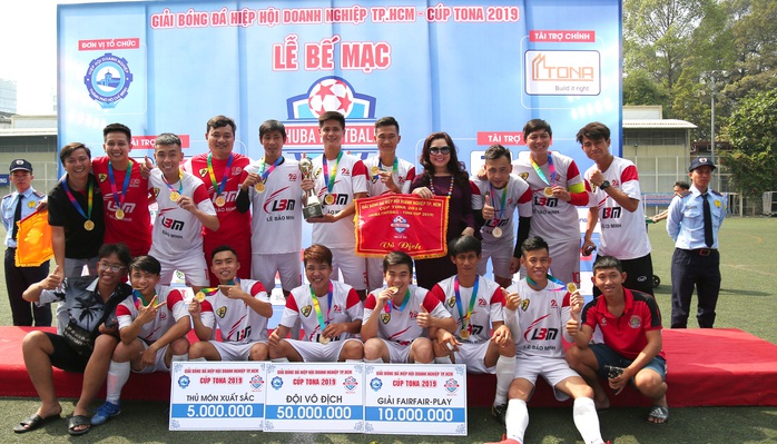 Lê Bảo Minh thắng kịch tính chung kết, đoạt chức vô địch Giải HUBA FOOTBALL - TONA CUP 2019 - Ảnh 3.
