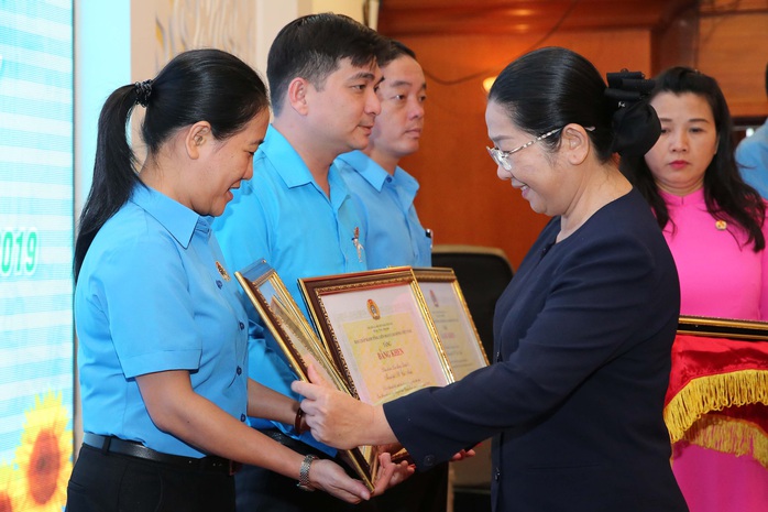 Chăm lo toàn diện đời sống đoàn viên, người lao động - Ảnh 2.