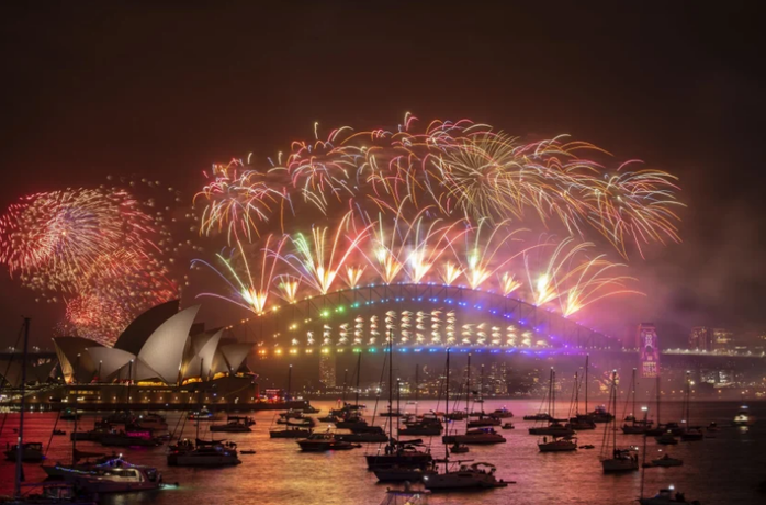 Úc vẫn rực rỡ pháo hoa mừng năm mới 2020 - Ảnh 15.