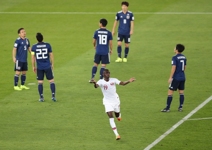Clip: Qatar vô địch Asian Cup và những giọt nước mắt Samurai - Ảnh 2.