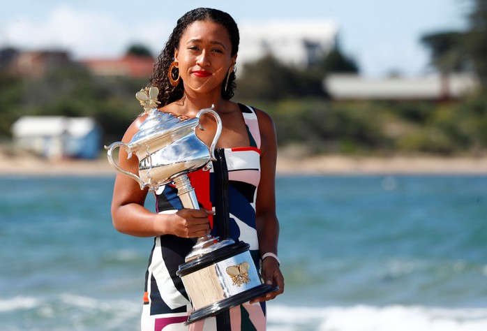 Naomi Osaka chia tay HLV sau khi lên ngôi số 1 thế giới - Ảnh 1.