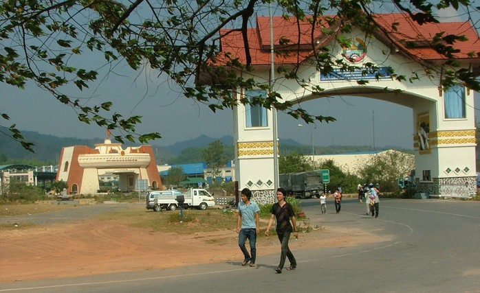 DU LỊCH MIỀN TRUNG - TÂY NGUYÊN TĂNG TỐC (*): Ba quốc gia, một điểm đến - Ảnh 1.