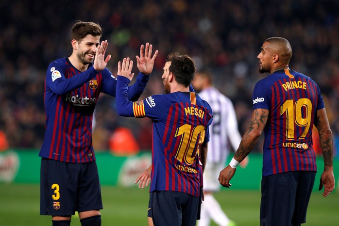 Messi ôm mặt vì hỏng phạt đền, Barcelona chật vật hạ Valladolid - Ảnh 6.